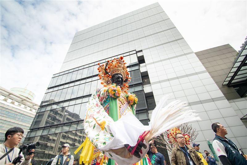 三立電視《寶島神很大》接任青山王副爐主（照片提供：小吳）