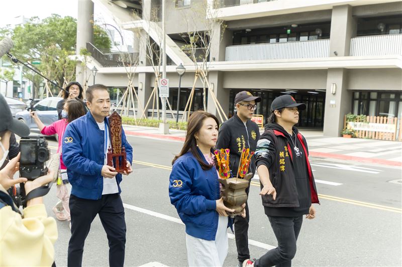 三立電視《寶島神很大》接任青山王副爐主（照片提供：小吳）