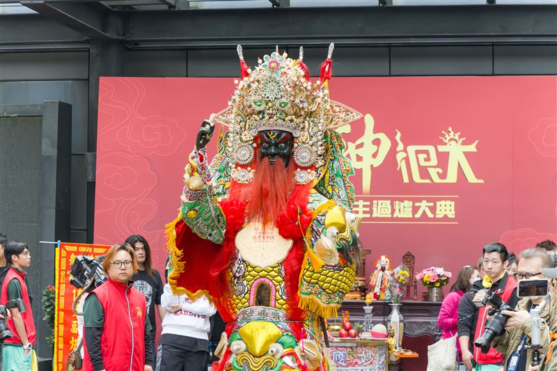 三立電視《寶島神很大》接任青山王副爐主（照片提供：小吳）
