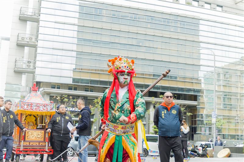三立電視《寶島神很大》接任青山王副爐主（照片提供：小吳）
