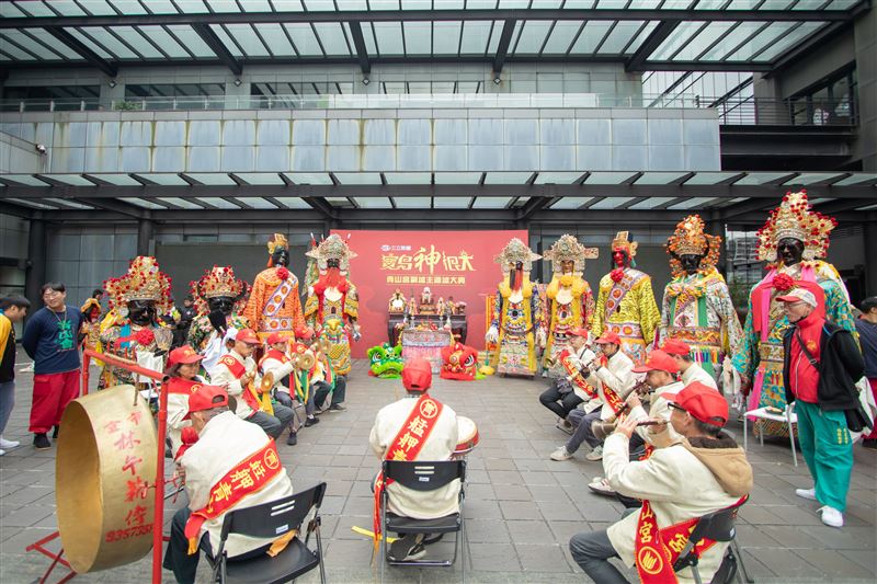 三立電視《寶島神很大》接任青山王副爐主（照片提供：小吳）