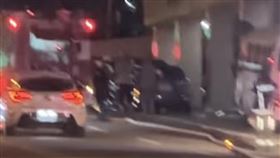 花蓮市門諾醫院醫師宿舍地下室竄出濃煙（圖／翻攝花蓮同鄉會）