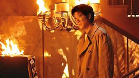 回首這一路走來面臨的心情波折與苦痛，王力宏將心得全寫在今年元旦推出的新單曲中。（西東音樂提供）