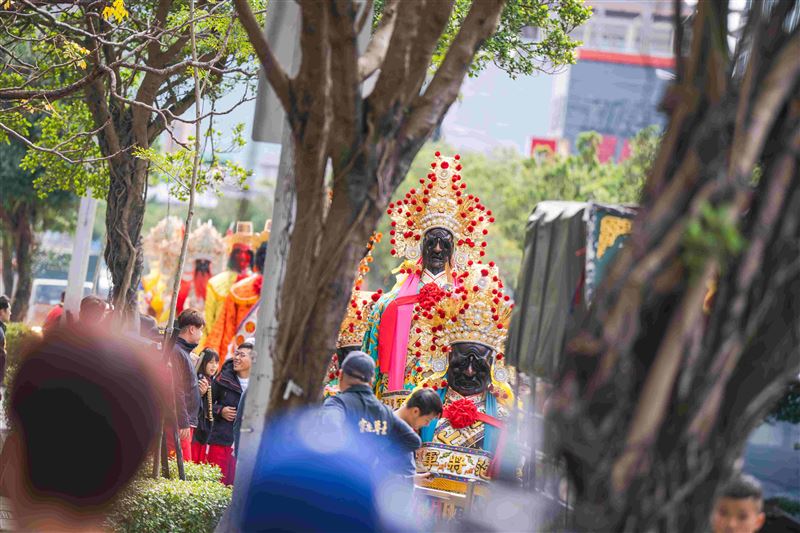 三立電視《寶島神很大》接任青山王副爐主（照片提供：阿賢）