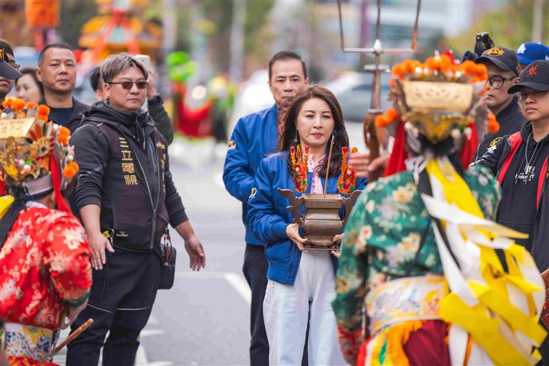 三立電視《寶島神很大》接任青山王副爐主（照片提供：阿賢）