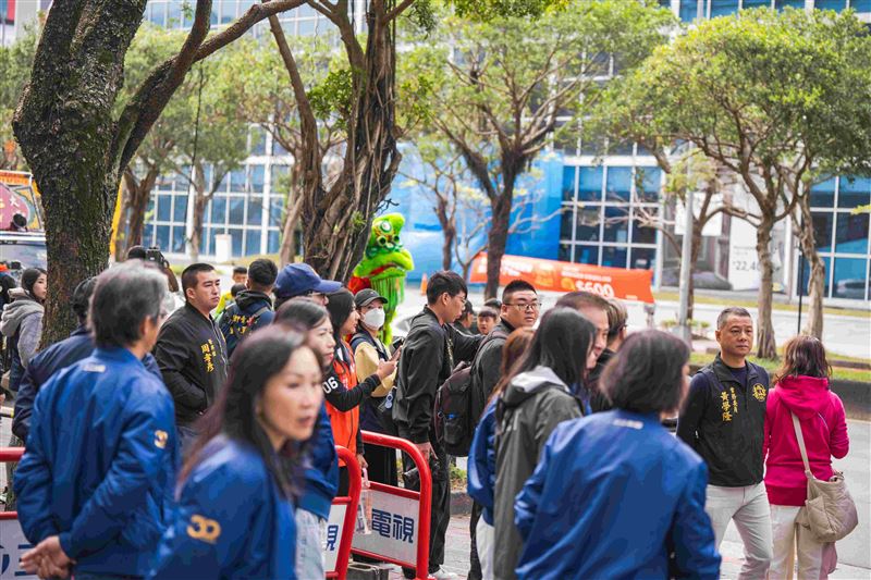 三立電視《寶島神很大》接任青山王副爐主（照片提供：阿賢）