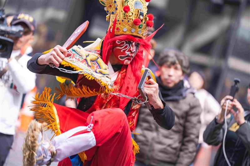 三立電視《寶島神很大》接任青山王副爐主（照片提供：阿賢）