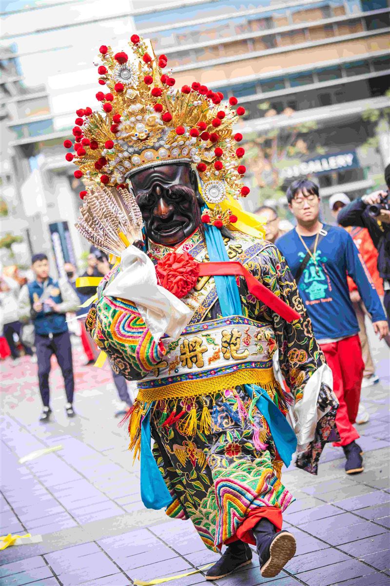 三立電視《寶島神很大》接任青山王副爐主（照片提供：阿賢）