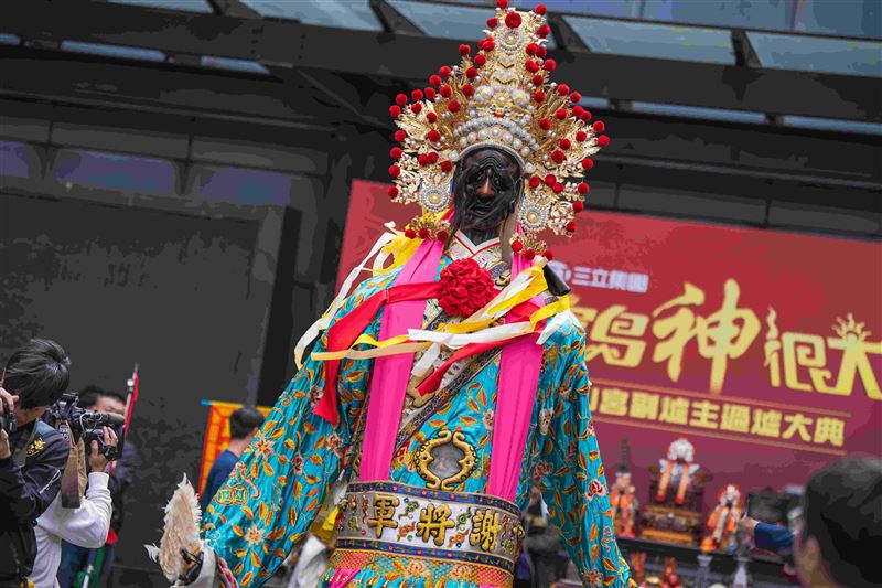 三立電視《寶島神很大》接任青山王副爐主（照片提供：阿賢）