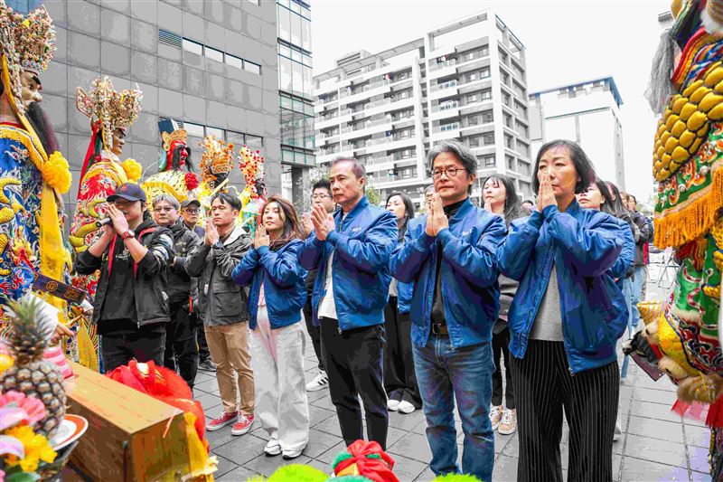 三立電視《寶島神很大》接任青山王副爐主（照片提供：阿賢）