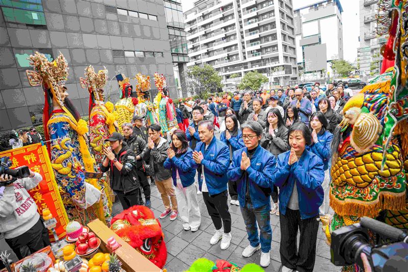 三立電視《寶島神很大》接任青山王副爐主（照片提供：阿賢）