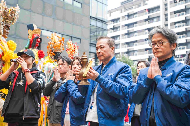 三立電視《寶島神很大》接任青山王副爐主（照片提供：阿賢）
