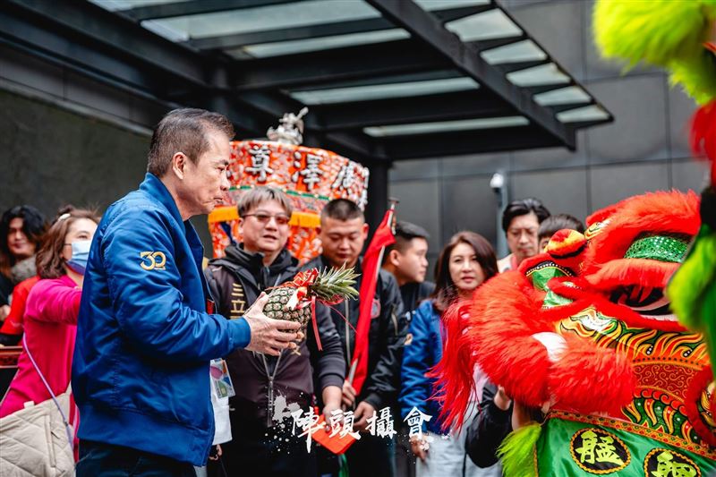 三立電視《寶島神很大》接任青山王副爐主（照片提供：陣頭攝會）