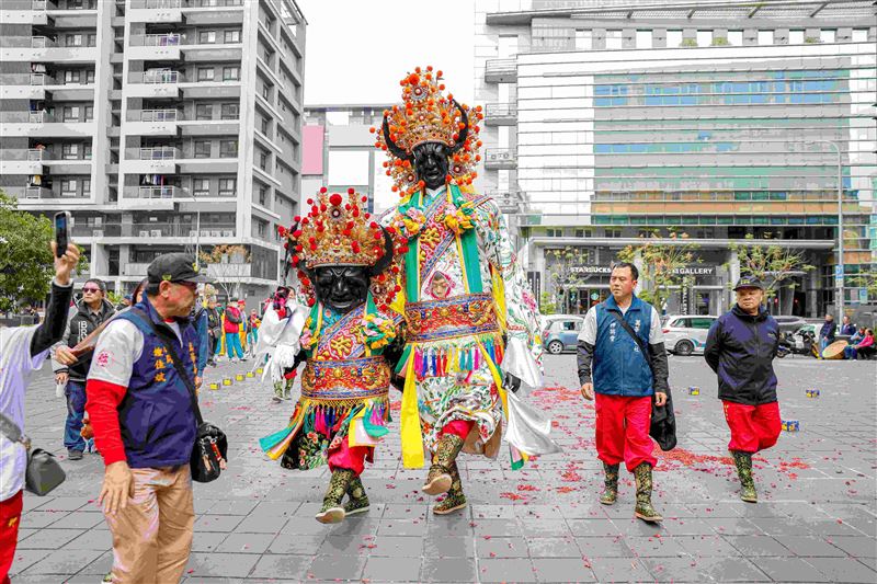 三立電視《寶島神很大》接任青山王副爐主（照片提供：游家為）