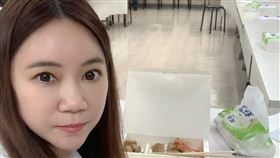 陳怡君也提到，這兩天會去找阿伯跟他解釋說明搭捷運的規則，免得他不小心再犯，也請大家放心。（圖／翻攝自陳怡君臉書）