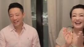 汪小菲（中）終於帶著Mandy（左）去見張蘭（右）。（圖／翻攝自微博）