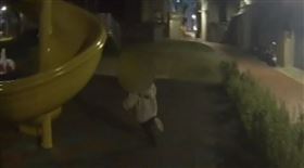 4歲萌娃公園迷路　帶警興奮指路　竟是要陪玩溜滑梯