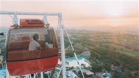 天空之夢摩天輪高空約會麗寶住宿過情人節　只要3999元（業配勿用）
