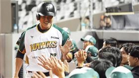 台鋼雄鷹藍寅倫。（圖／翻攝自台鋼雄鷹臉書粉專）