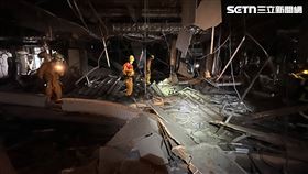  台中新光三越，12樓施工，氣爆，2工班35人，重傷，搜救。消防員(圖／翻攝畫面)