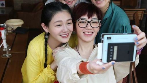 范曉萱才痛失大S　再送別摯愛心碎發聲