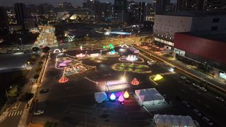 燈會界的迪士尼「青春光劇場」可玩又可拍