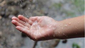 ▲雨水節氣關乎一整年的農作。（圖／CANVA）