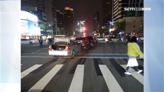 為「禮讓救護車」減速　4車連環追撞1人傷