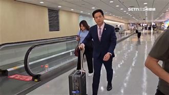 邱臣遠半年5度出國！議員諷：風城變空城