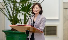 郭雅慧：國務費全遭刪凍  總統致贈慰