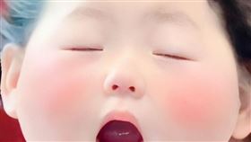 「瑤一瑤小肉包」才4歲,已有2000多萬的抖音粉絲（圖／翻攝微博）