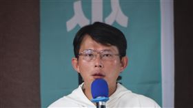 黃國昌出席民眾黨新北黨部幹部座談（1）民眾黨主席當選人黃國昌（圖）即將就任，他16日前往新北市勞工活動中心出席新北黨部幹部座談，指出民眾黨面臨2026選舉艱鉅挑戰，籲黨內幹部同仁一同團結努力。中央社記者趙世勳攝  114年2月16日