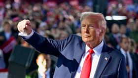 美國總統川普希望上任百日內訪問中國。（圖／翻攝自川普臉書）