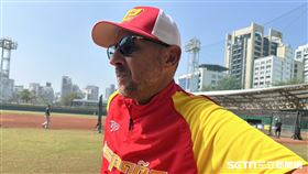 WBC資格賽西班牙隊總教練普拉達（Nelson Prada）。（圖／記者蔡厚瑄攝影）