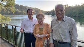 94歲柯爸癌症病逝！　民眾黨地方要角揭他私下為人：很愛老婆。民眾黨前主席柯文哲父親柯承發。民眾黨中央委員、大千醫院外科部主任馮啟彥臉書