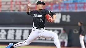 ▲WBC資格賽台灣隊模擬賽，孫易磊首次實戰飆152公里速球。（圖／中華職棒提供）