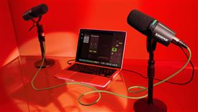 不需要額外錄音介面，僅需要使用電腦手機平板即可開始錄音。