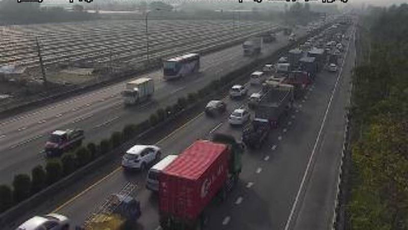 新／上班超級塞！國道4車追撞…回堵5公里