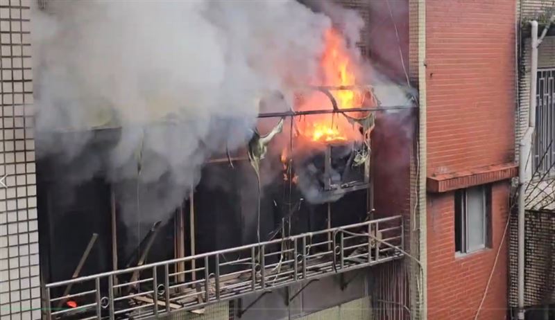 基隆民宅火警！濃煙狂冒竄火光慘釀1死