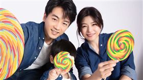 陳妍希、陳曉。（圖／翻攝自陳妍希臉書）