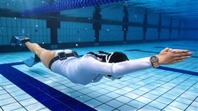 Descent G2支援多種潛水模式，更新增泳池平潛模式。（圖／品牌業者提供）