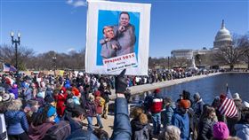 美國紀念總統日　多地反川普示威高喊「拒絕國王」（圖／美聯社／達志影像）