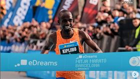 全世界半馬跑得最快的男人，來自烏干達。（圖／Jacob Kiplimo 個人IG）