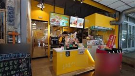 加盟主控訴遭總公司逼迫停業。（圖／基隆人日常臉書）