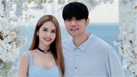 楊丞琳、李榮浩結婚5年。（圖／翻攝微博）