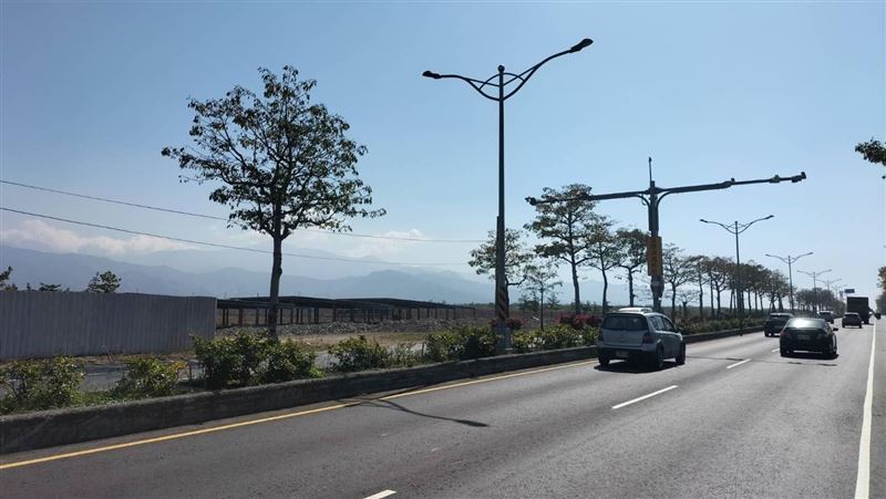 月抓1697件違規！飆速114km慘遭重罰+扣牌