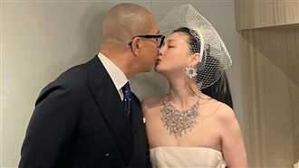 大S紀念雕像完工日曝光　具俊曄親自設計