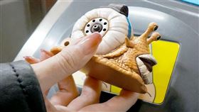 《航海王》超擬真智能發聲電話蟲鑰匙圈