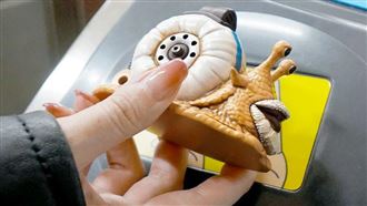 《航海王》超擬真智能發聲電話蟲鑰匙圈