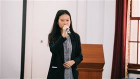 嘻哈歌手楊舒雅（圖／民進黨提供）